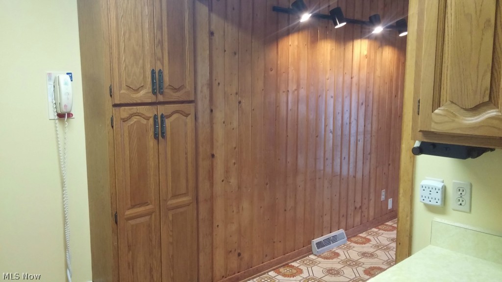 Sam Miller - Residential