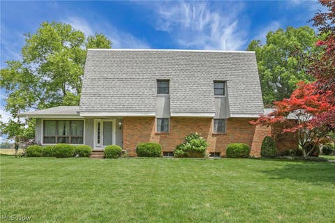 Homes For Sale - 2351 Scenic Drive<br/> Lancaster, OH 43130