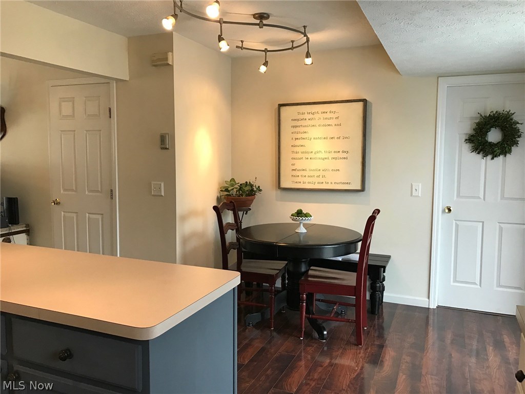 Smugglers Cove Condo - Residential