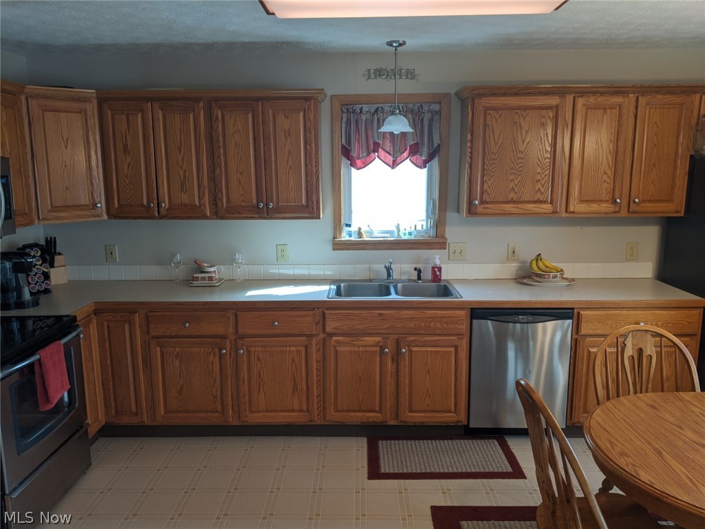 Ivanhoe Woods - Residential