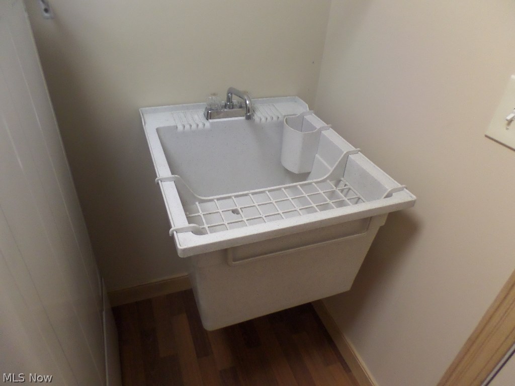 Country Club Square Condos - Residential