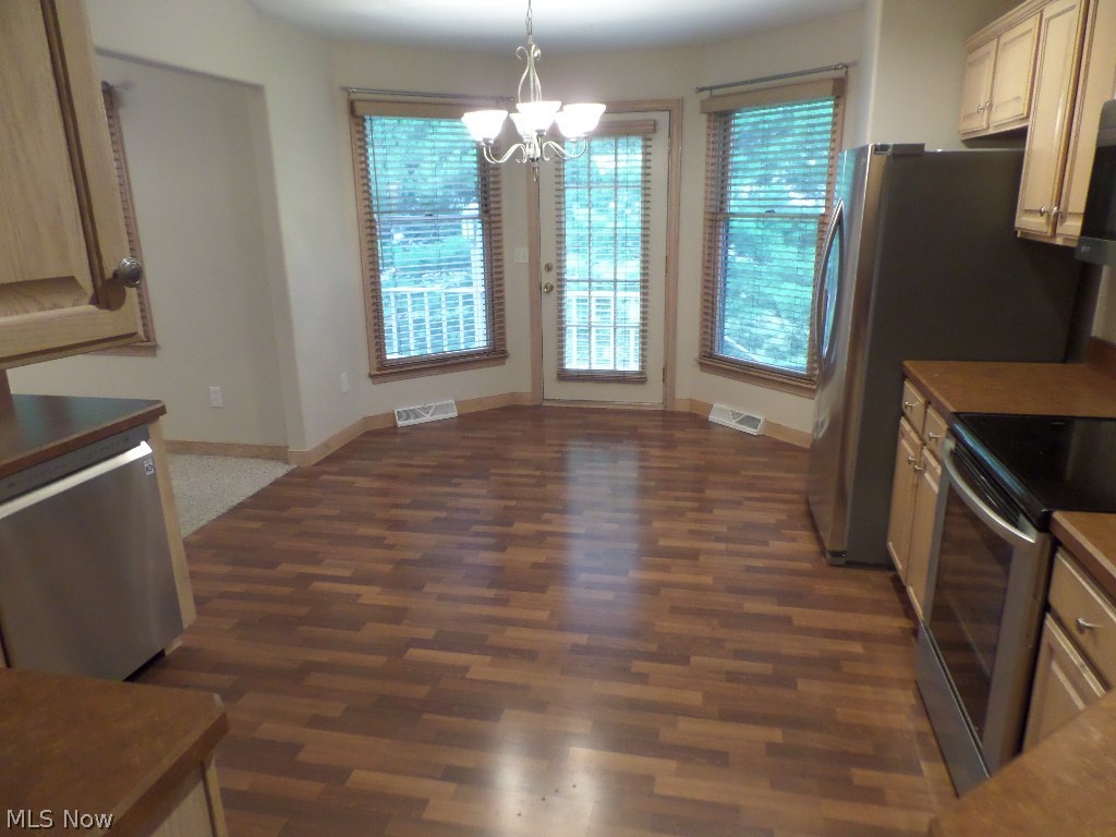 Country Club Square Condos - Residential