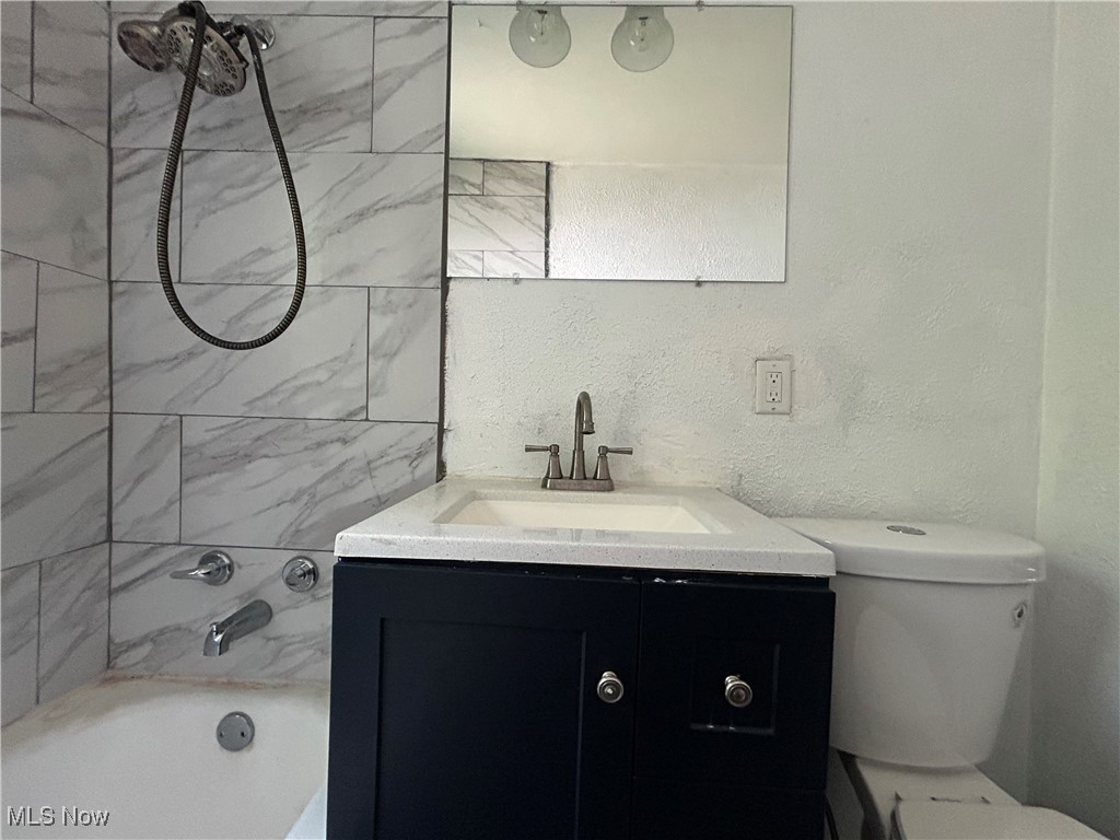 Libby Gardens Realty Companys Su - Residential Lease