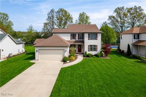 28620 Glen Hollow Lane, Olmsted Twp, OH 44138 - #: 5126904