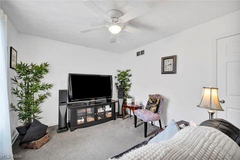 Tiny photo for 11211 Cinnamon Boulevard, North Royalton, OH 44133 (MLS # 5238964)