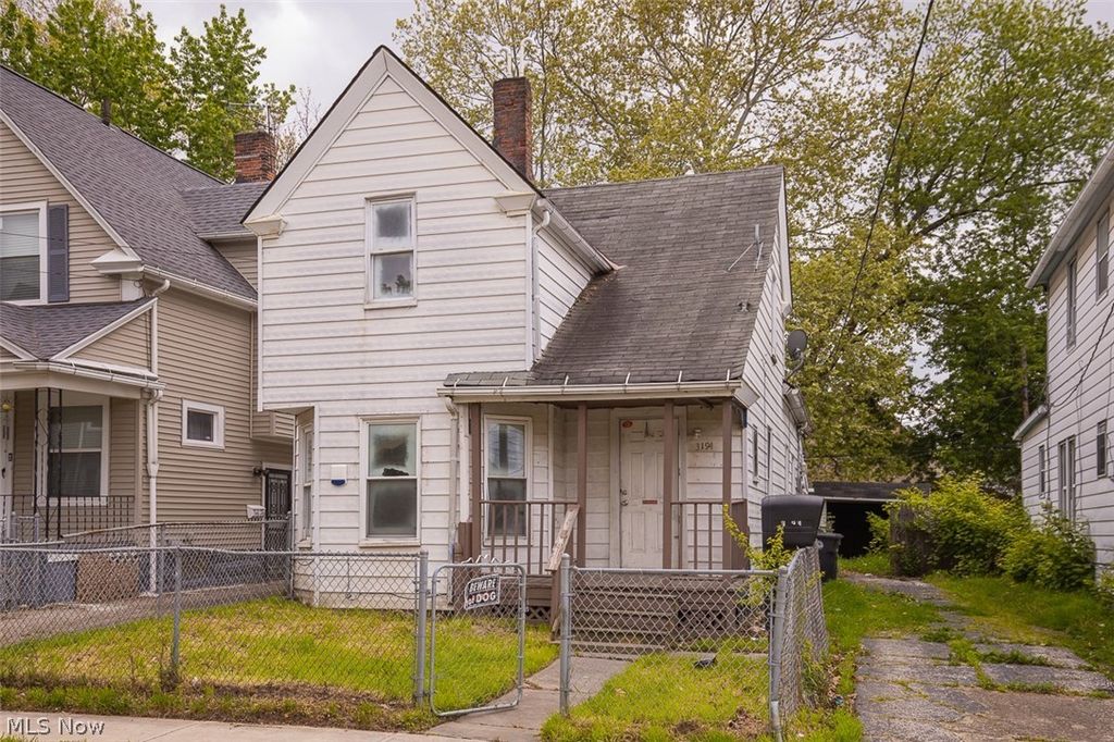 Photo of 3194 W 95th Street, Cleveland, OH 44102 (MLS # 5212742)