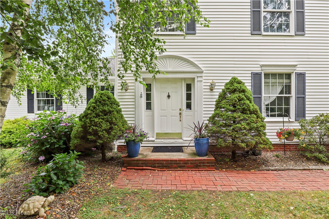 Kirtland, Ohio 44094, United States, 4 Bedrooms Bedrooms, ,4 BathroomsBathrooms,Residential,Active,175813