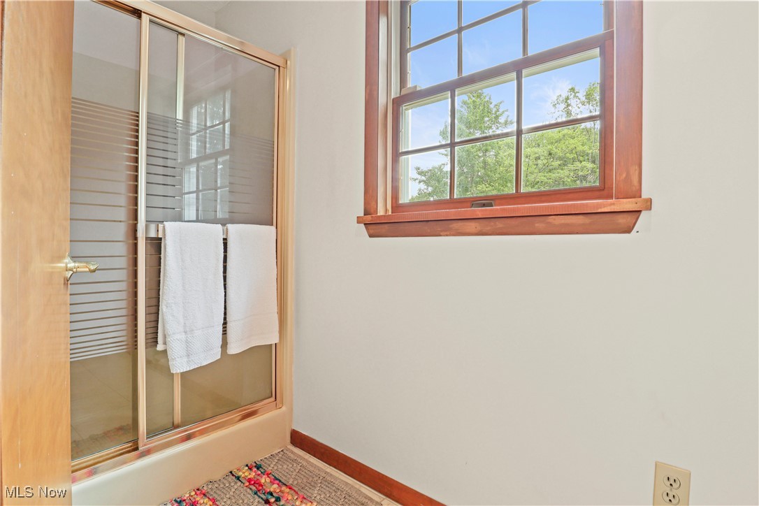 Kirtland, Ohio 44094, United States, 4 Bedrooms Bedrooms, ,4 BathroomsBathrooms,Residential,Active,175813