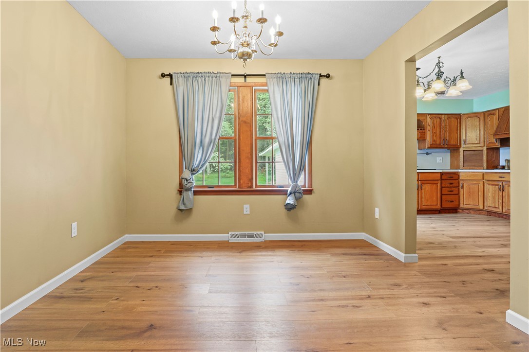 Kirtland, Ohio 44094, United States, 4 Bedrooms Bedrooms, ,4 BathroomsBathrooms,Residential,Active,175813