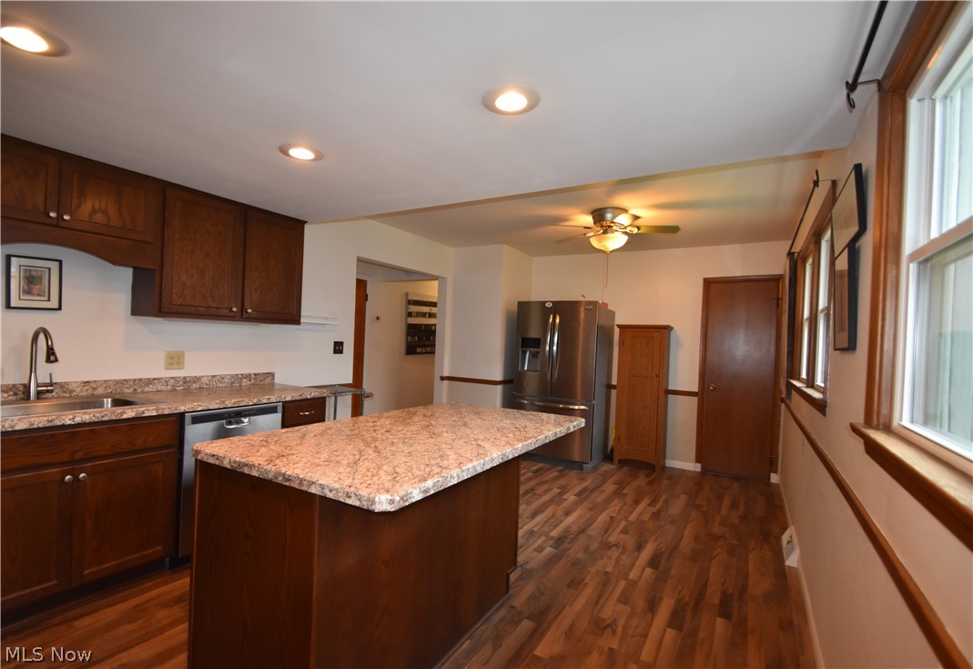 Applewood Acres - Residential