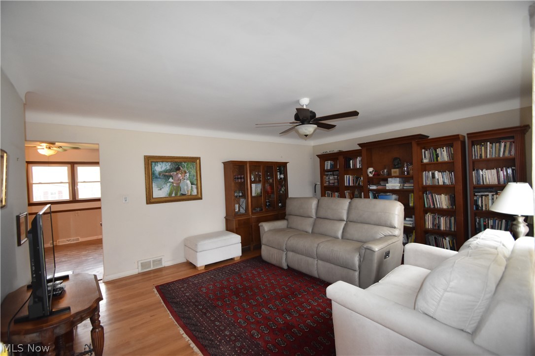 Applewood Acres - Residential