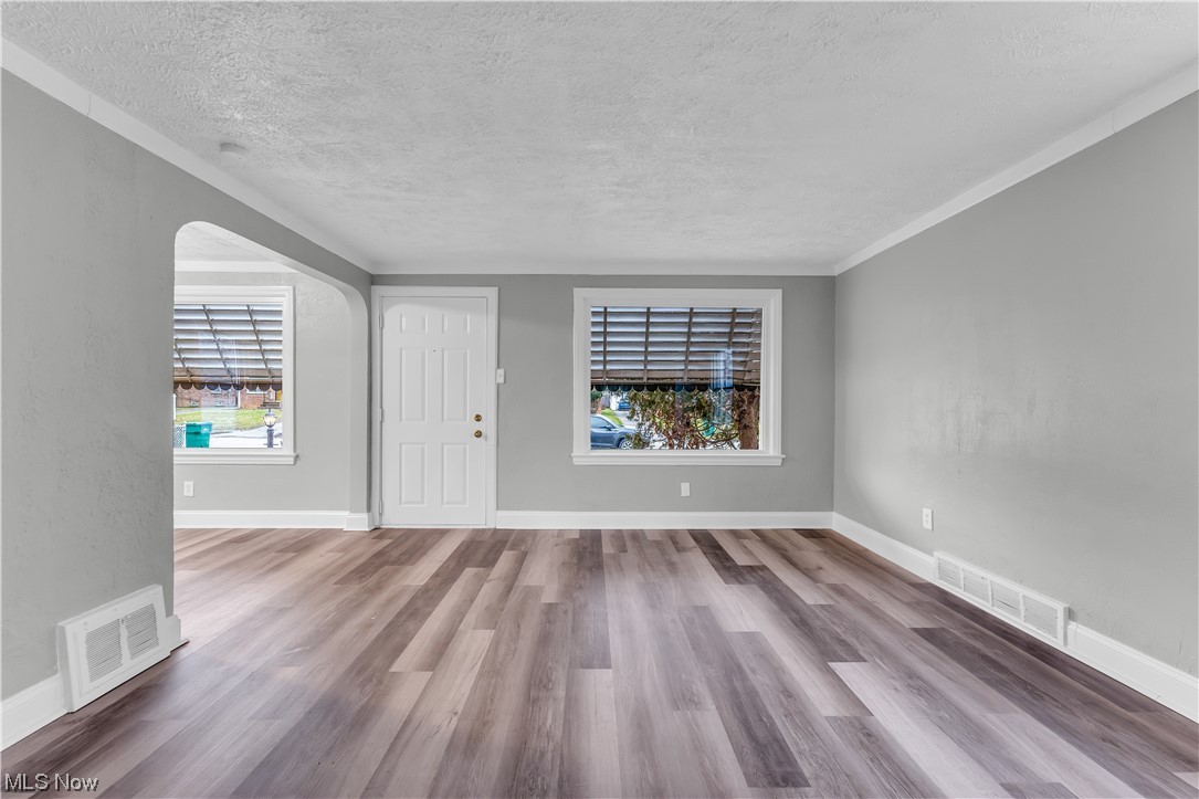 Crawford Realty Co Maple - Residential Lease