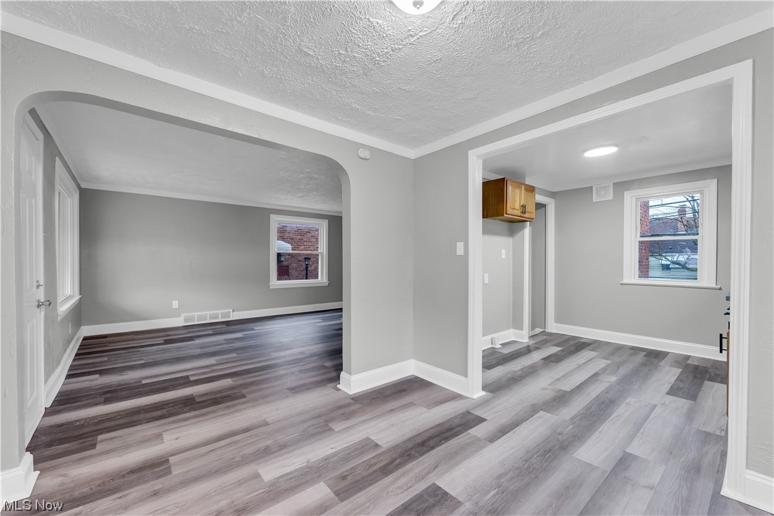 Crawford Realty Co Maple - Residential Lease