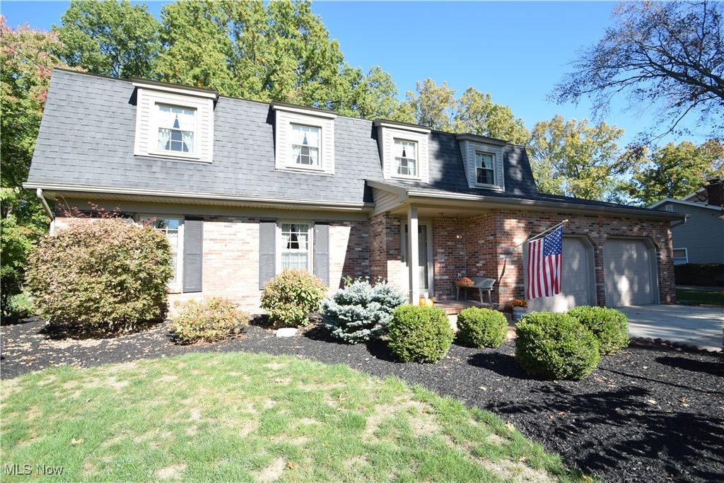 Photo of 4496 Williamsburg Drive, Canfield, OH 44406 (MLS # 5167592)