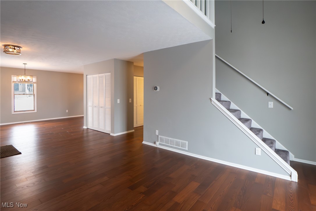 Belden Park Condo - Residential