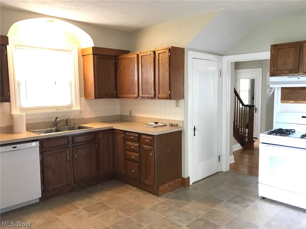 City/Youngstown - Residential