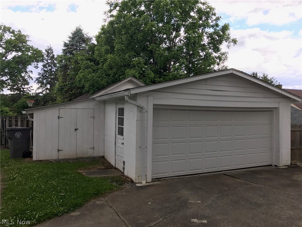 City/Youngstown - Residential