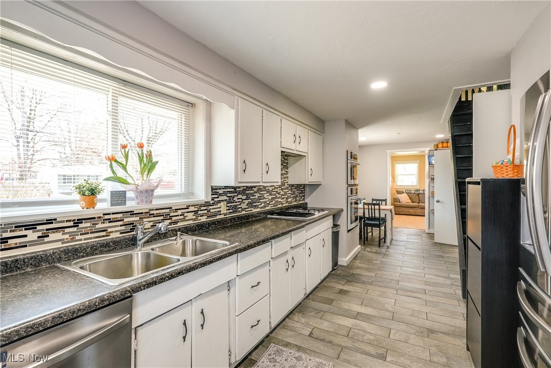 2292 Westhaven Drive, Massillon, Ohio image 25