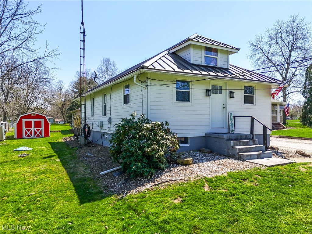 2292 Westhaven Drive, Massillon, Ohio image 2