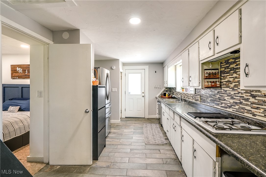 2292 Westhaven Drive, Massillon, Ohio image 21