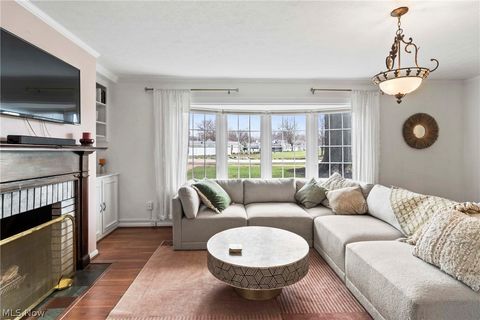 Tiny photo for 11 Meadowlawn Drive #1, Mentor, OH 44060 (MLS # 5197941)