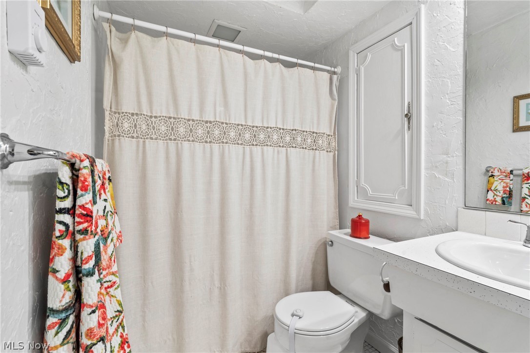 Meadowlawn Condo - Residential