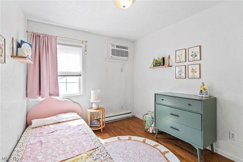 Tiny photo for 11 Meadowlawn Drive #1, Mentor, OH 44060 (MLS # 5197941)