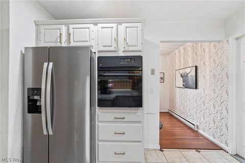 Tiny photo for 11 Meadowlawn Drive #1, Mentor, OH 44060 (MLS # 5197941)