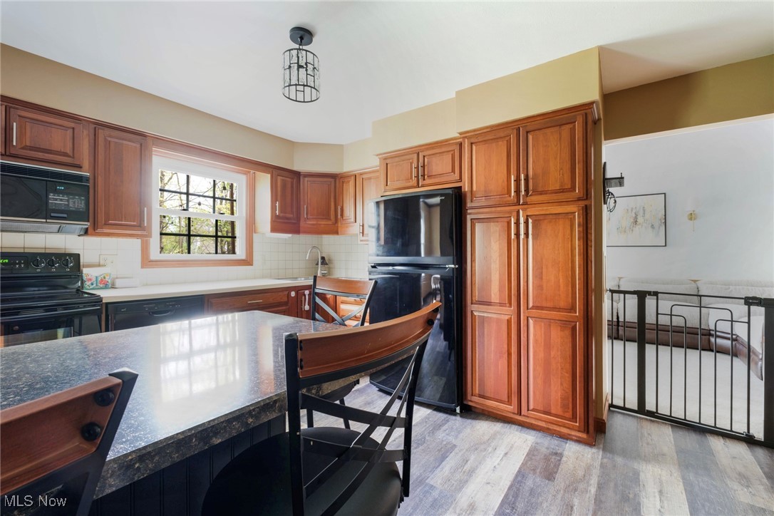 410 Hickory Hollow Drive, Canfield, Ohio image 7