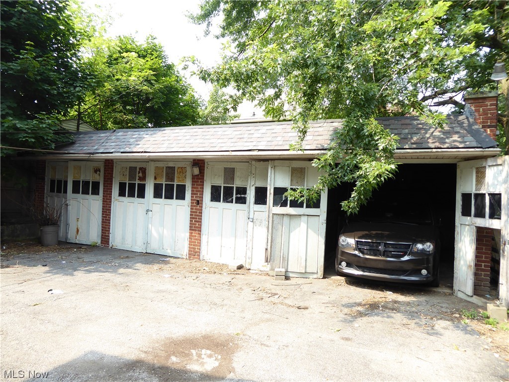 Brooklyn Terrace - Commercial Sale