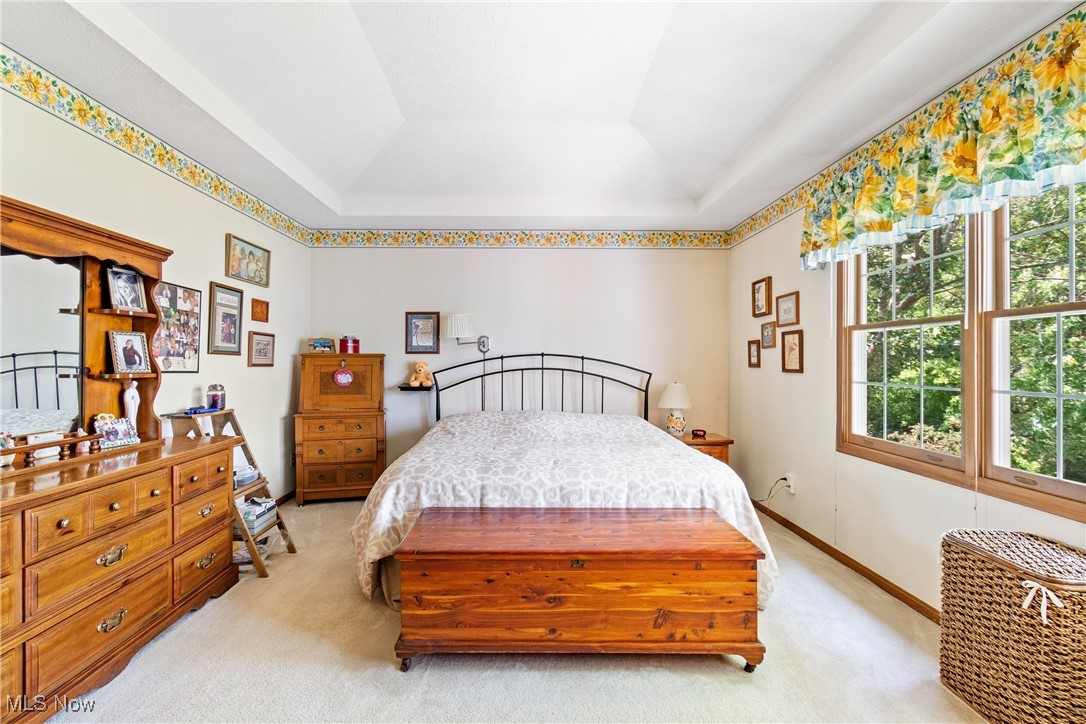 Bonds Pkwy - Residential