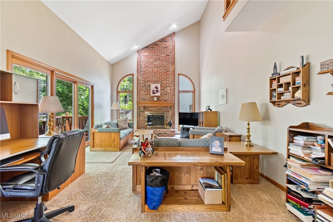 Bonds Pkwy - Residential