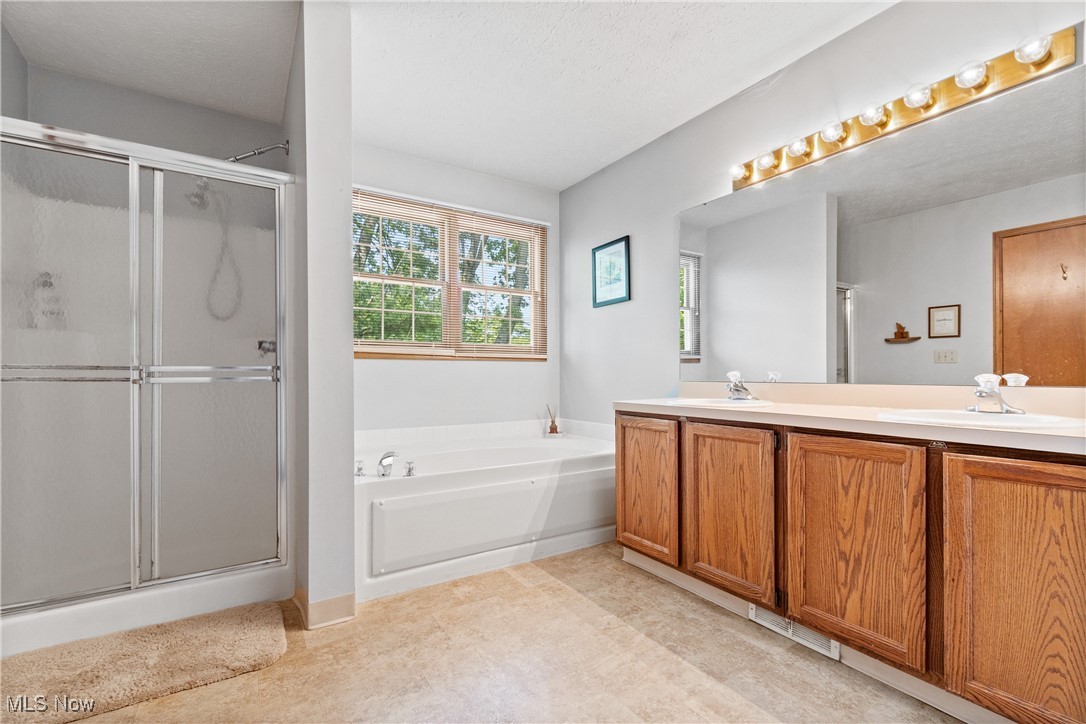 Bonds Pkwy - Residential