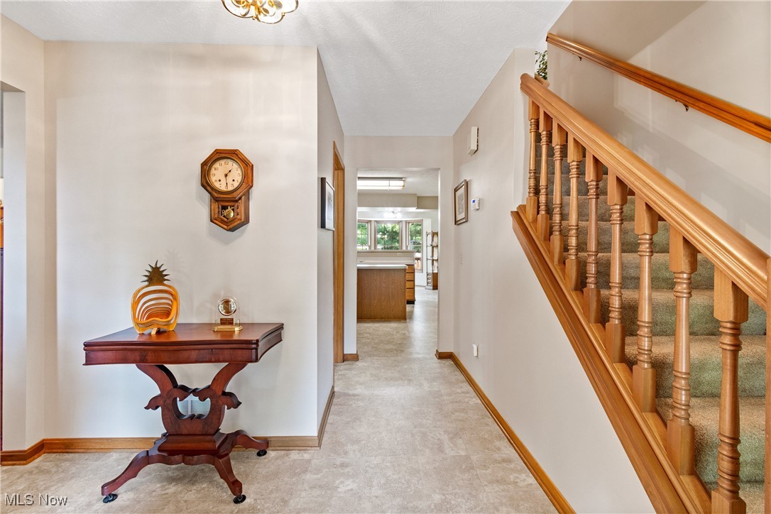 525 Bishop Place