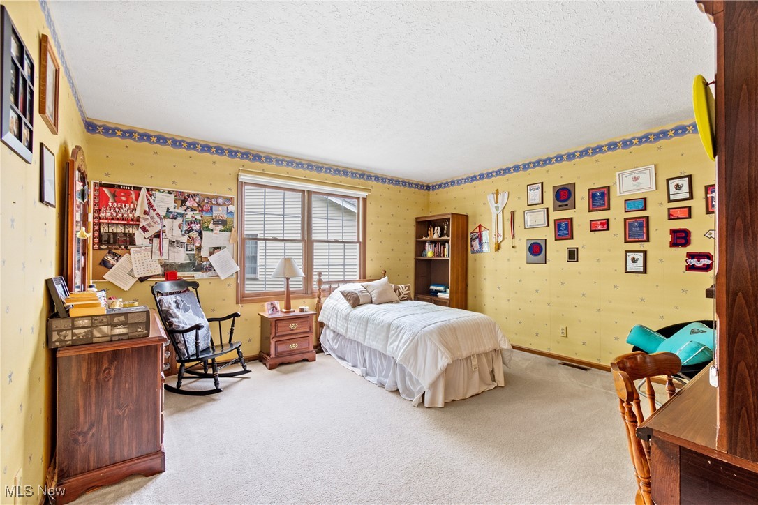 Bonds Pkwy - Residential