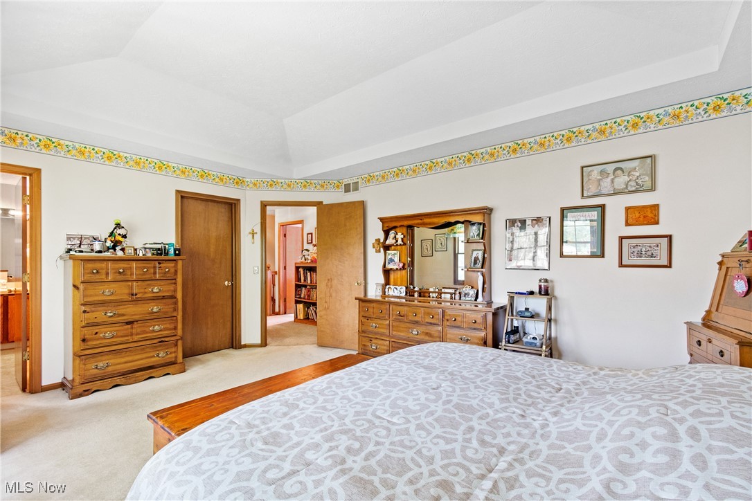 Bonds Pkwy - Residential