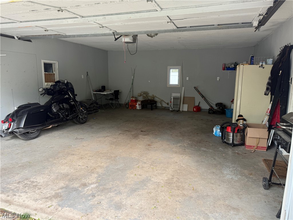 Madison Golf Lakelands - Residential