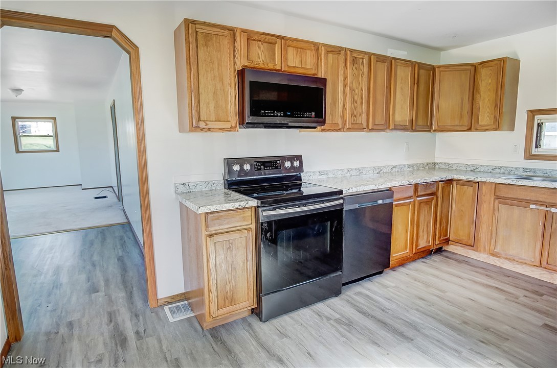 Sharon Ave Sub - Residential