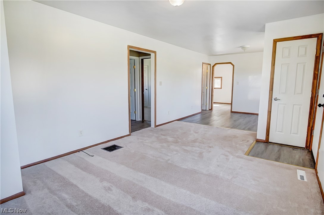 Sharon Ave Sub - Residential