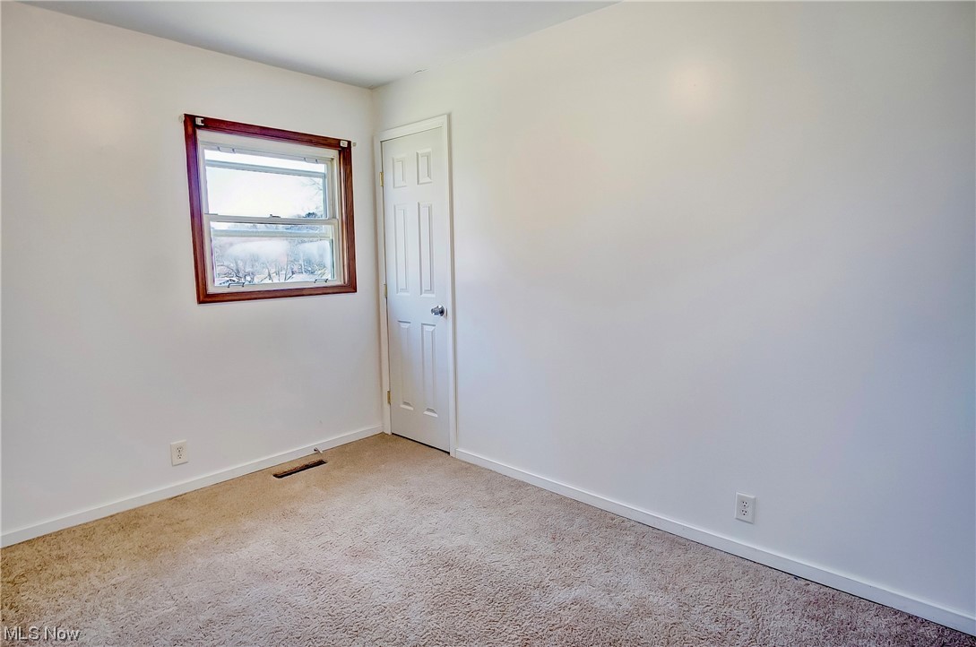 Sharon Ave Sub - Residential