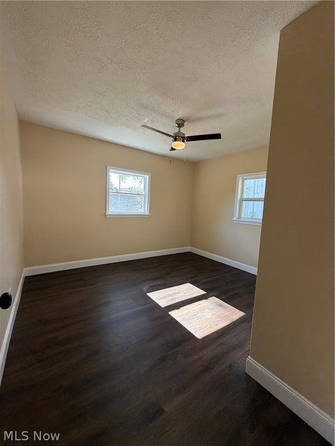 Tiny photo for 1530 Bennington Avenue, Youngstown, OH 44512 (MLS # 5257201)