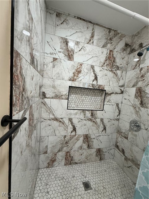 Tiny photo for 1530 Bennington Avenue, Youngstown, OH 44512 (MLS # 5257201)