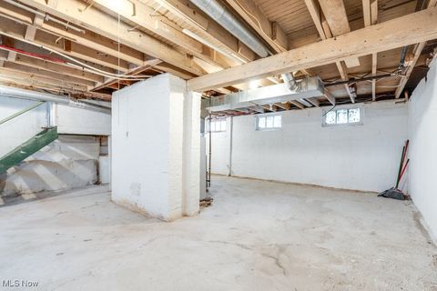 Tiny photo for 3261 Altamont Avenue, Cleveland Heights, OH 44118 (MLS # 5179041)