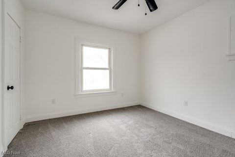 Tiny photo for 3261 Altamont Avenue, Cleveland Heights, OH 44118 (MLS # 5179041)