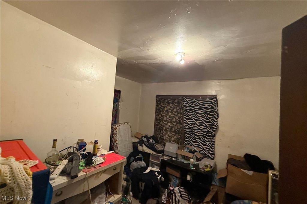 Photo of 3419 Hillman Street, Youngstown, OH 44507 (MLS # 5181332)