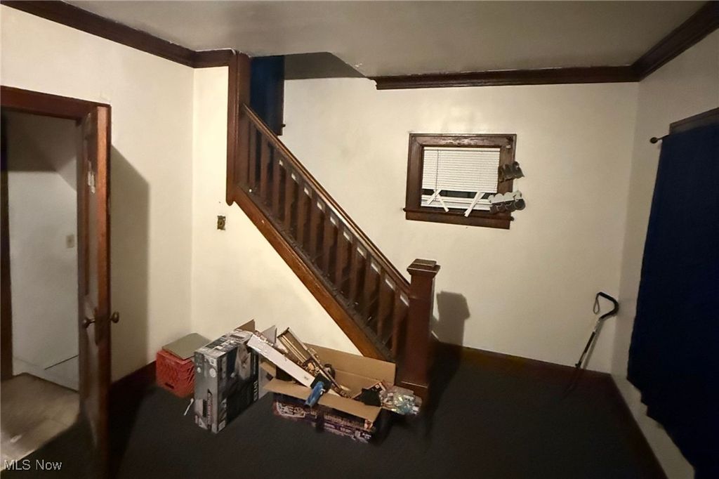 Photo of 3419 Hillman Street, Youngstown, OH 44507 (MLS # 5181332)