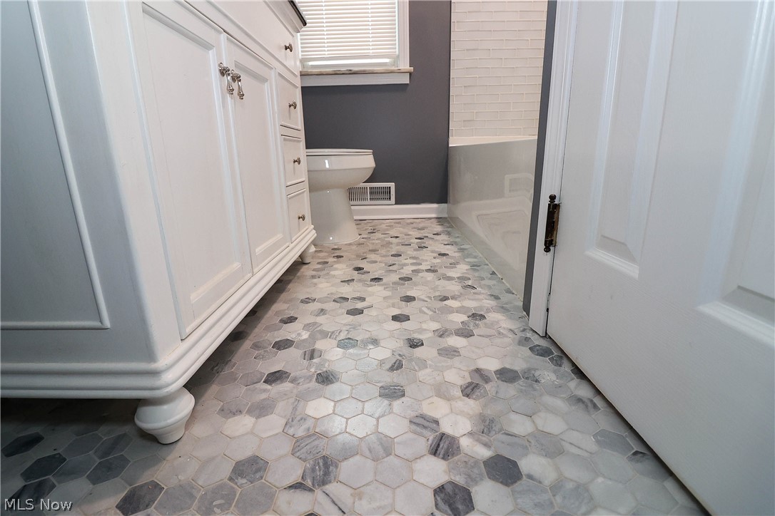 Reallotment/Golf Park - Residential