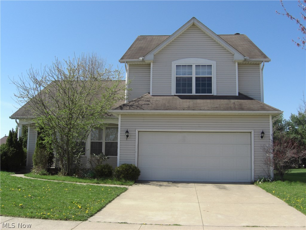 Situated in popular Stonecreek Subdivision, this lovely 2-story colonial has 3 Bedrooms and 2 1/2 Baths with full basement (partially finished)! Owners Suit with vaulted ceiling and Bath with Jetted tub, Shower stall and double sink has been just painted. Leading from Kitchen dinette are sliding doors to a large deck (to be re-stained week of 4/25/16). 2nd Bedroom and all other baths have been freshly painted as well. One of the nice features of this home is the Cathedral ceiling that overlooks both the Great room, Kitchen and Dinette with Wood Flooring. Family Room located off the Dinette area, has a gas fireplace. Won't last a long!
