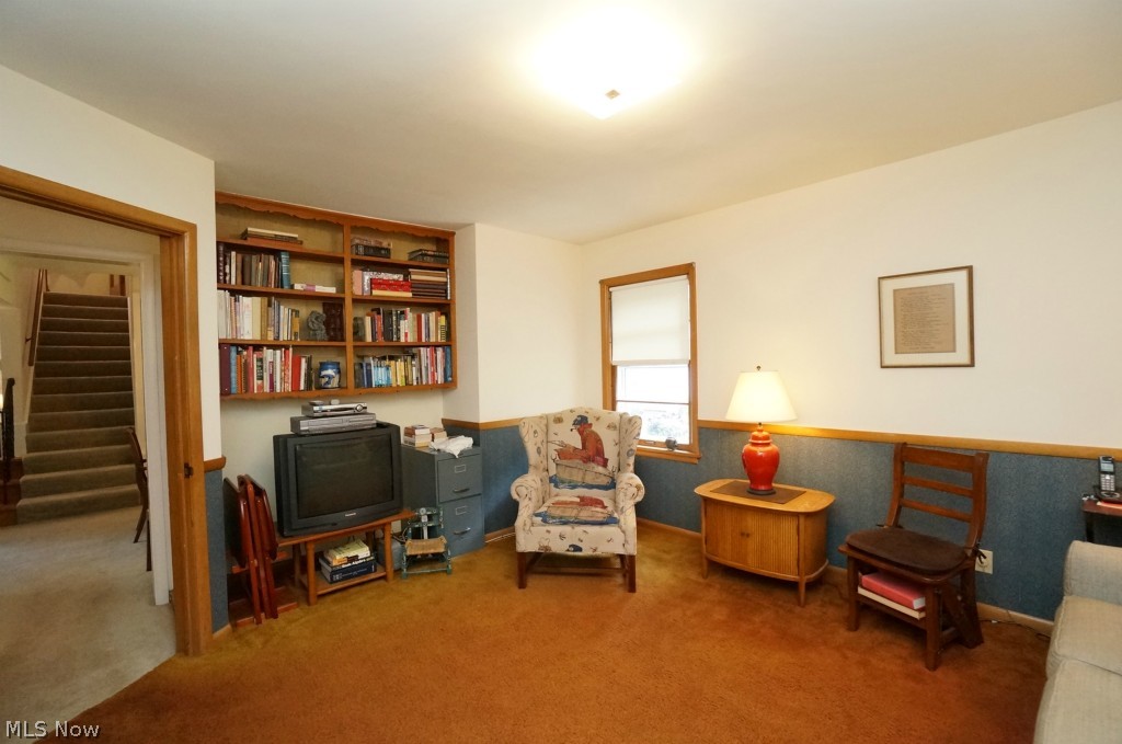 Shaker Heights Improv Cos Su - Residential