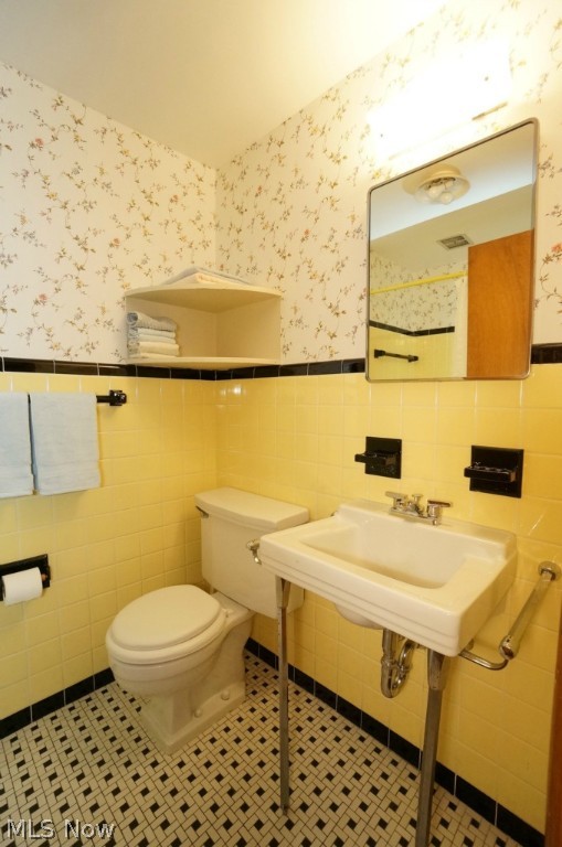 Shaker Heights Improv Cos Su - Residential